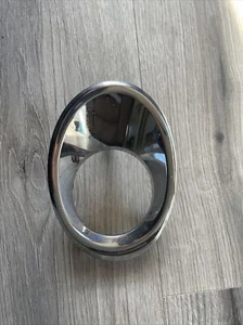 53113-75030 Toyota Lexus 250 Chrome Bezel lower lh 5311375030 OEM Used - Picture 1 of 7