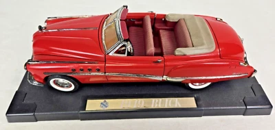 Motor Max 1949 Buick Roadmaster Convertible Diecast Auto 11 5/8" On Display Base - Image 1 of 4