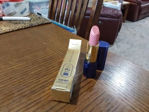 uoma beauty Lippenstift SALUTE TO THE SUN "NOFRETETE" NEU IM KARTON KOSTENLOSER VERSAND! - Bild 1 von 1