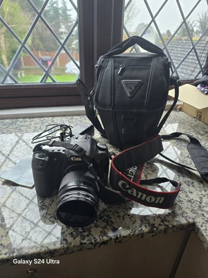 CANON EOS 30D DIGITAL CAMERA, WITH 28-80MM ZOOM LENS+ Bag charger ACCESORIES. - Image 1 of 4