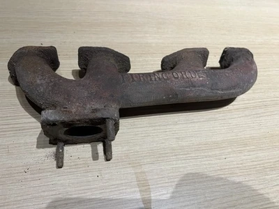 Colector de escape motor Land Rover serie 1  Foto 1 de 4