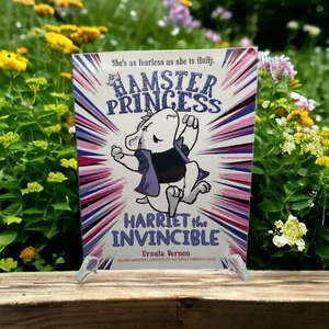 Hamster Princess: Harriet the Invincible by Ursula Vernon Good + Paperback  - Picture 1 of 12