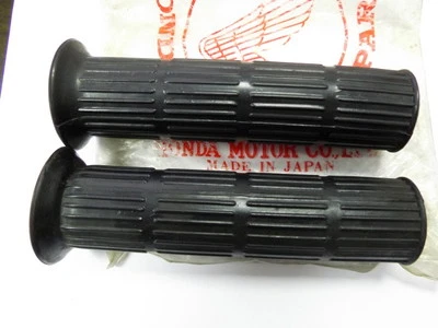 Honda CL70 CL90 CT90 S90 CB100 CL100 Rubber Grips NOS CA160 CA175 CB125 CL125 - Image 1 of 4