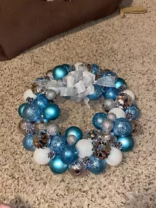 home decor items. - Picture 1 of 2