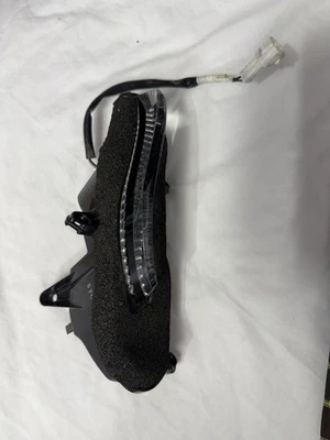 Oem 2017 - 2020 YAMAHA YZF R6 LEFT HEADLIGHT FRONT DRL DAY RUNNING Light (S8) - Image 1 of 3