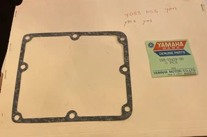 Yamaha NOS Original DS3 YDS3 DS3C Yds5 DS5 YM1 YM2 YM2C Ölwannendichtung x1 Neu - Bild 1 von 4