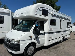 Auto Trail Apache 700SE 6 berth 2006 ** NOW SOLD* - Picture 1 of 23