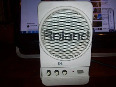 Roland MA-12C Stereo Micro Monitor Speaker -Tested Working-30 Day Money Back - Image 1 of 3