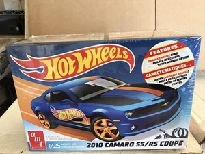 2010 CAMARO SS/RS COUPE 1/25 AMT MODEL KIT NIB “HOT WHEELS “ Car” RARE HTF - Picture 1 of 5