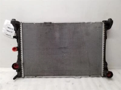 2012 2013 2014 2015 2016, Mercedes C250 sedán, radiador, 1,8 L, M271, tracción trasera, 20104 Foto 1 de 4