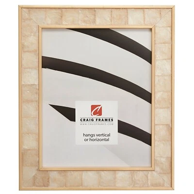 Craig Frames Opulence, marco de póster de madreperla dorado de 1,625" Foto 1 de 4