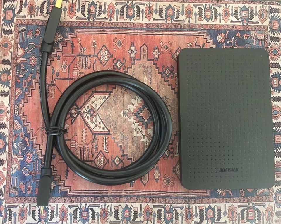 Buffalo Mini Station Portable HD-PCFU3 series USB 3.0 500GB SSHD Hard Drive - Image 1 of 4