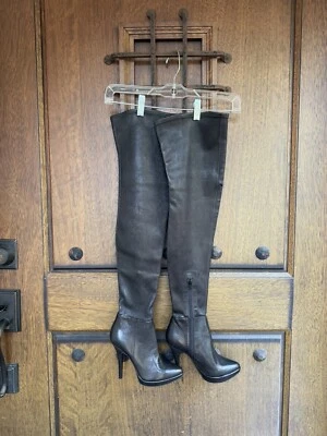 Botas de tacón Vera Wang talla 5  Foto 1 de 4