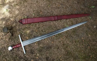 Espada de Armado Medieval | Acero de Alto Carbono Forjado a Mano | Vaina de Cuero Foto 1 de 4