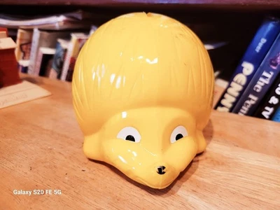 NICE VINTAGE GERMAN GESCH PLASTIC  HEDGEHOG BANK - Image 1 of 4
