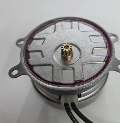 Hansen #A43RA Synchron Electric Replacement Clock Motor Type C - Image 1 of 4