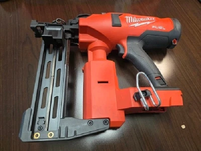 Milwaukee M18 Fuel Utility Fencing Stapler (Bare Tool)-2843-20 TOOL ONLY - Image 1 of 4