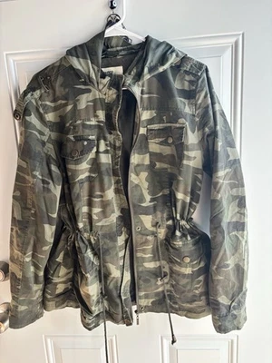 Outer Edge Women’s Jacket And Coat Size XL - Image 1 of 4