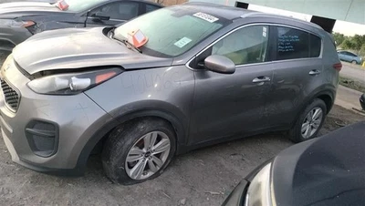 REPOSACABEZAS DELANTERO GRIS 88700-D92002AF 2018 KIA SPORTAGE Foto 1 de 4