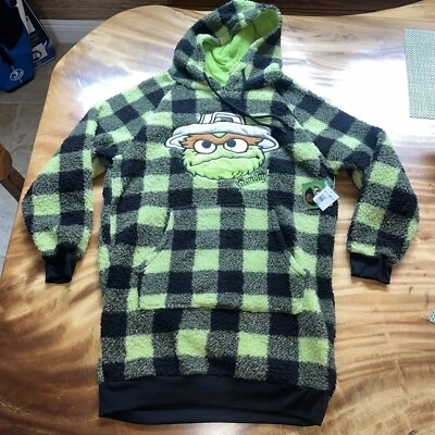 Sesame Street Oscar The Grouch OVERSIZED FLEECE SLEEP HOODIE PJ Medium - Image 1 of 4