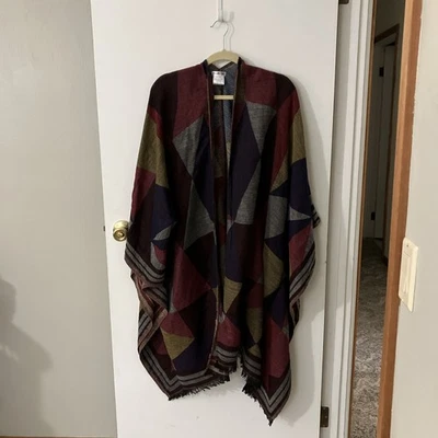 Una Alla Volta Women’s Oversized Geometric Multicolor Poncho Long Shawl One Size - Image 1 of 4