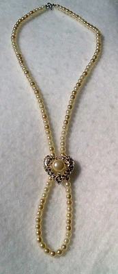 PAVE CRYSTAL HEART ENHANCER GLASS IVORY PEARL NECKLACE 23" LONG MADE IN CZECH - Image 1 of 4