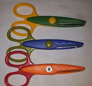 Scheren zum Basteln  3 Stück   neu - Bild 1 von 1