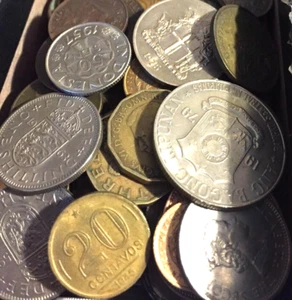 Nice Mixed Bulk Lot of 1/4 LB Assorted World/Foreign Coins! Neat Beginner Lot! - Picture 1 of 1