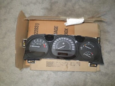 2000 2001 Buick LeSabre NOS painel conjunto de painel de instrumentos 09384974 - Imagem 1 de 4