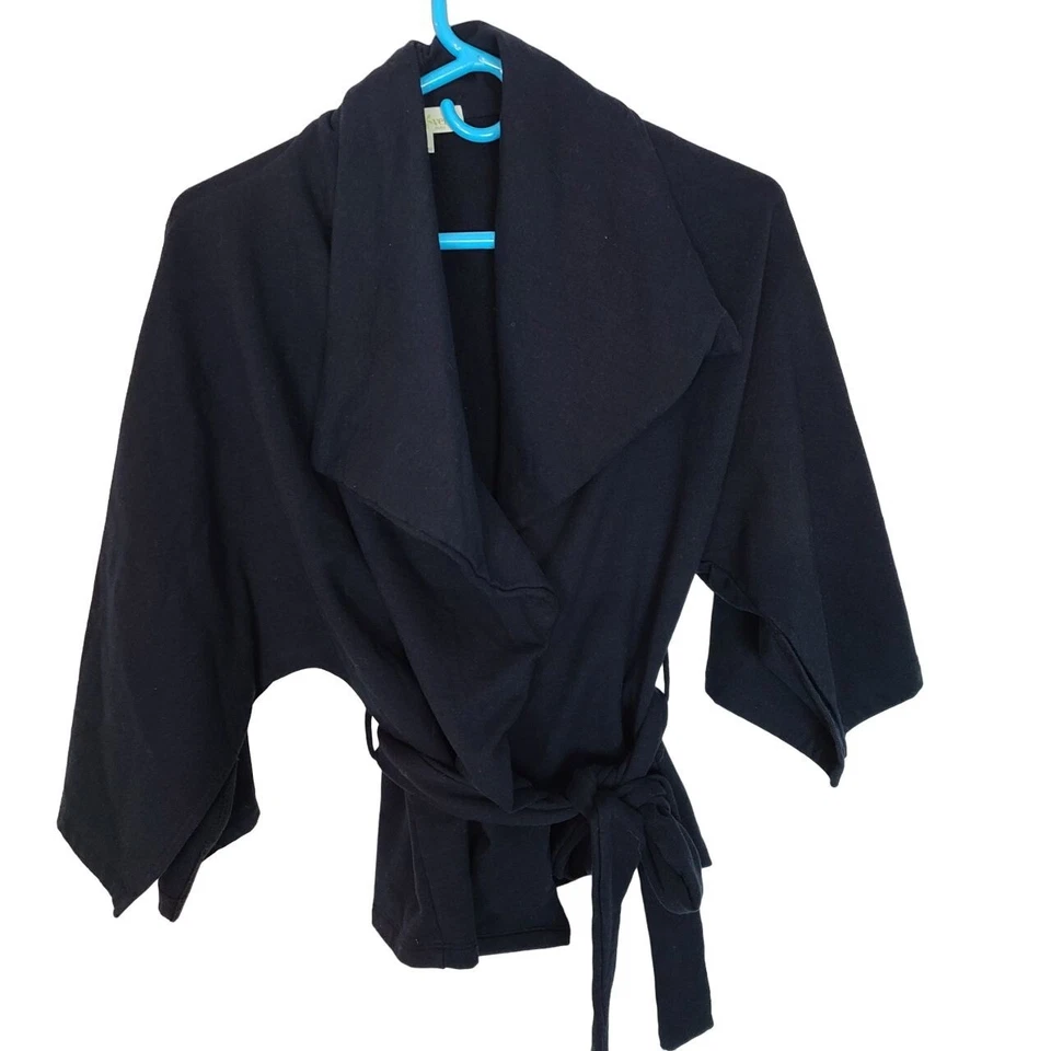 Chaqueta Blazer Amour Vert Para Mujer S Negra Soja Mezcla Algodón Orgánico Cinturón Foto 1 de 4