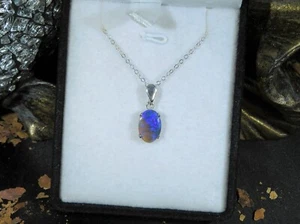 Natural Black Lightning Ridge Purple Crystal Opal cabochon silver pendant đŠī¸ - Picture 1 of 11