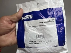 Johnson Evinrude 1958-73  18 HP Gearcase Kit Sierra 18-2684  Trusted T-Mike Part - Picture 1 of 5