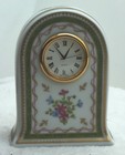 Pendulette / Horloge en Porcelaine de Limoges Haviland. Parfait état. Pile neuve