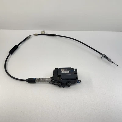 Оригинальный электрический привод стояночного тормоза 16-24 Chevrolet Camaro 84121971 - Изображение 1 из 4