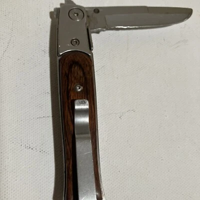 Navaja de bolsillo mtech mango de madera  Foto 1 de 4