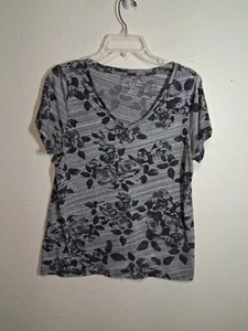 Camiseta Sonoma Estampado Floral Informal Abuela Cottage Cuello en V Gris Talla Grande - Imagen 1 de 5