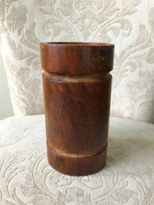 Portabicchieri da indossare in legno tornito decorazione fattoria vintage, 5-3/4 x 3-1/4" - Foto 1 di 10