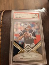2010 PANINI LIMITED / Tom Brady, GOLD SPOTLIGHT /25, PSA 9