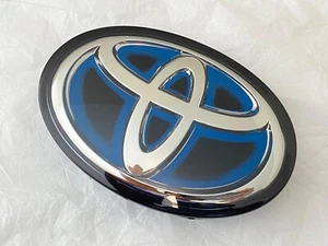 Working With Radar System Toyota Prius 2016 - 2018 Hybrid Front Grille Emblem - Bild 1 von 2