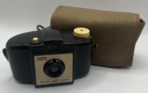 Kodak Brownie 127 Film Camera With Official Kodak Case 1950's Retro - Picture 1 of 6