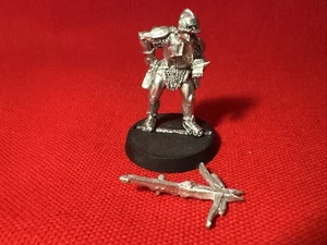 Uruk Hai Con Ballesta Metal Isengard Games Workshop Señor de los Anillos (UHC3) - Imagen 1 de 10
