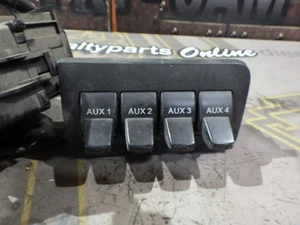 2009 2010 FORD F350 F250 FX4 6.4 DIESEL AUTO 4X4 DASH UPFITTER SWITCHES AUX FUSE - Picture 1 of 8