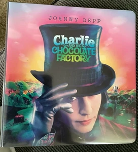 Charlie und die Schokoladenfabrik - Album, Promos, Verfolgungsjagd Set, Requisite & 90 Karten Set - Bild 1 von 7