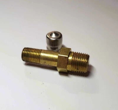 Válvula de llenado de tanque de aire TRW - 1/8" NPT - Hecha en EE. UU. Foto 1 de 2