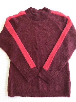 Suéter MARIE OLIVER Cuello Redondo Rojo Borgoña Corredor Rayas Talla S Pullover Deportivo Foto 1 de 4