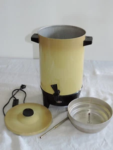 West Bend Westmark Model 11869 Harvest Gold 12-30 Cup Party Percolator - Bild 1 von 7
