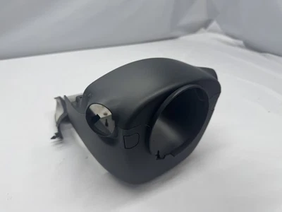Cubierta de cubierta de columna de volante Infiniti Q60 OEM 2018-2022  Foto 1 de 4