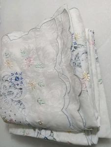 Large White Silk Embroidered Cutwork Tablecloth 124" L x 68" W & 12 Napkins - Picture 1 of 14