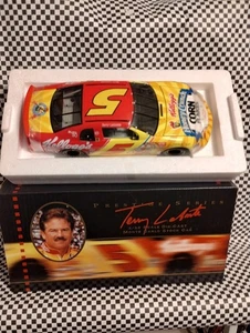 Terry Labonte 1997 Kelloggs Honey Crunch Nascar 1/18 Diecast Prestige ERTL #5 - Picture 1 of 5