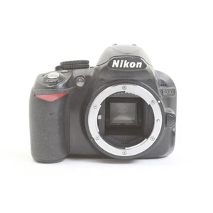 Nikon D3100 + Defekt (272456) - Bild 1 von 10